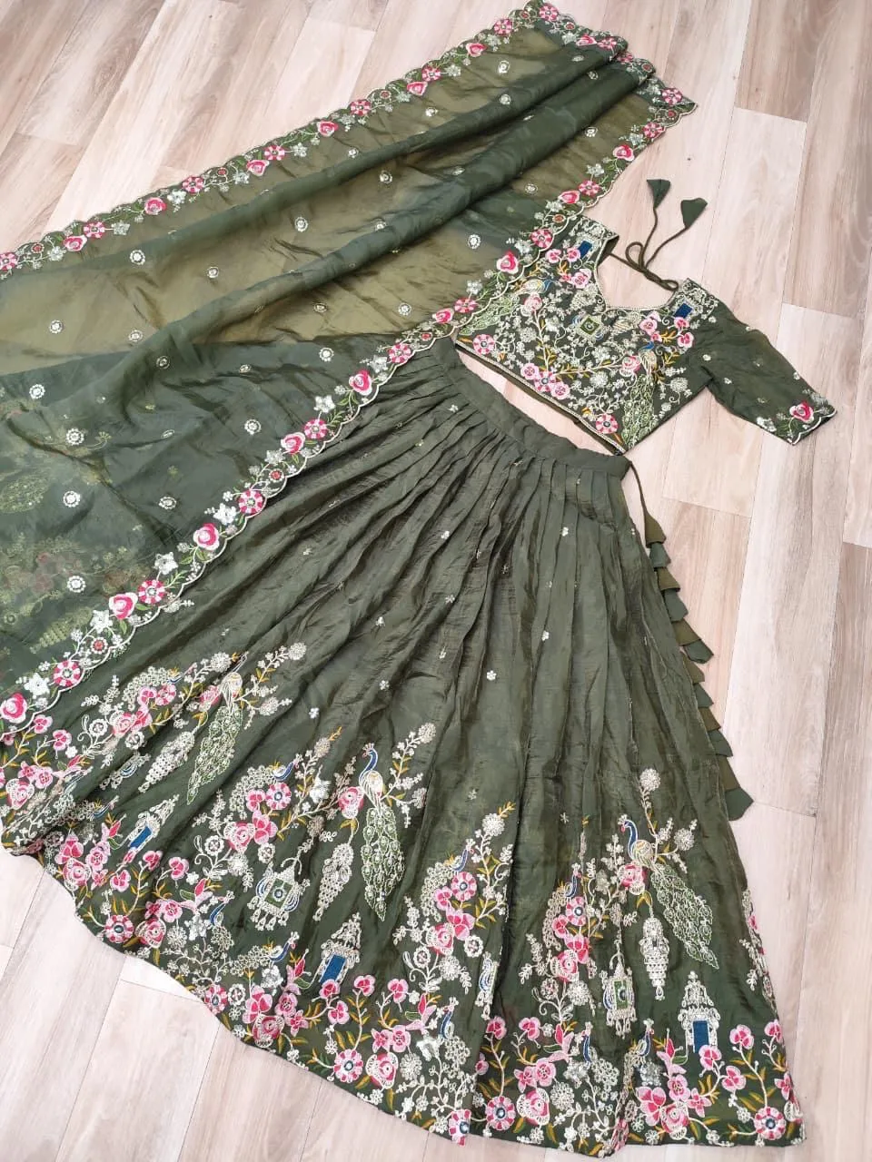 Design Number 1520 3