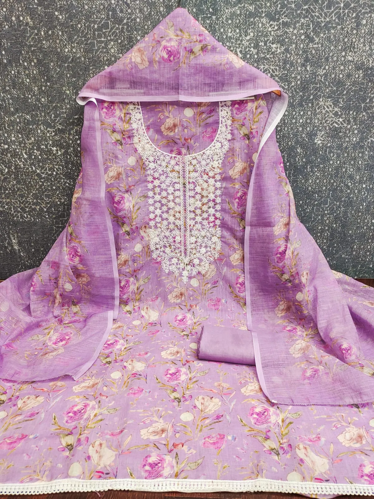 Design Number 1834 3