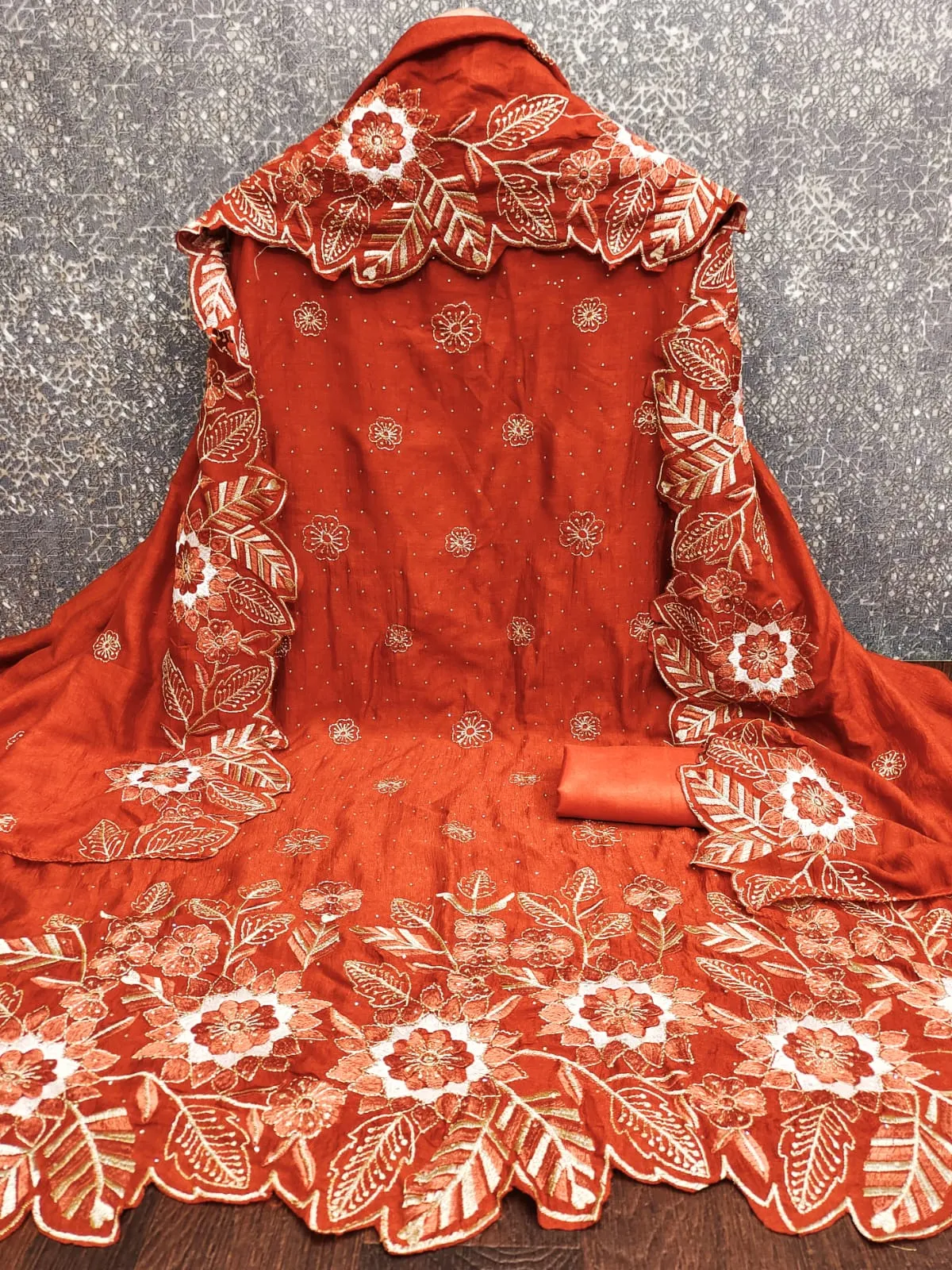 Design Number 1806 2