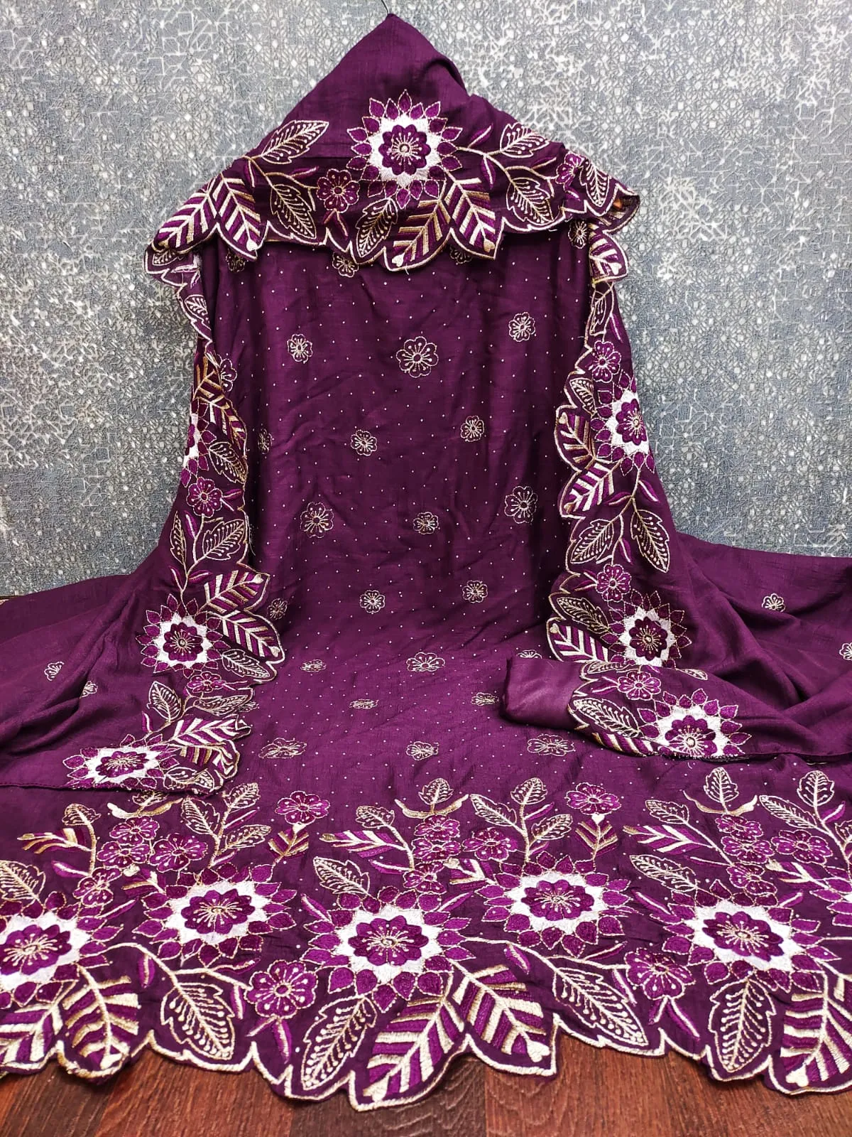 Design Number 1806 3