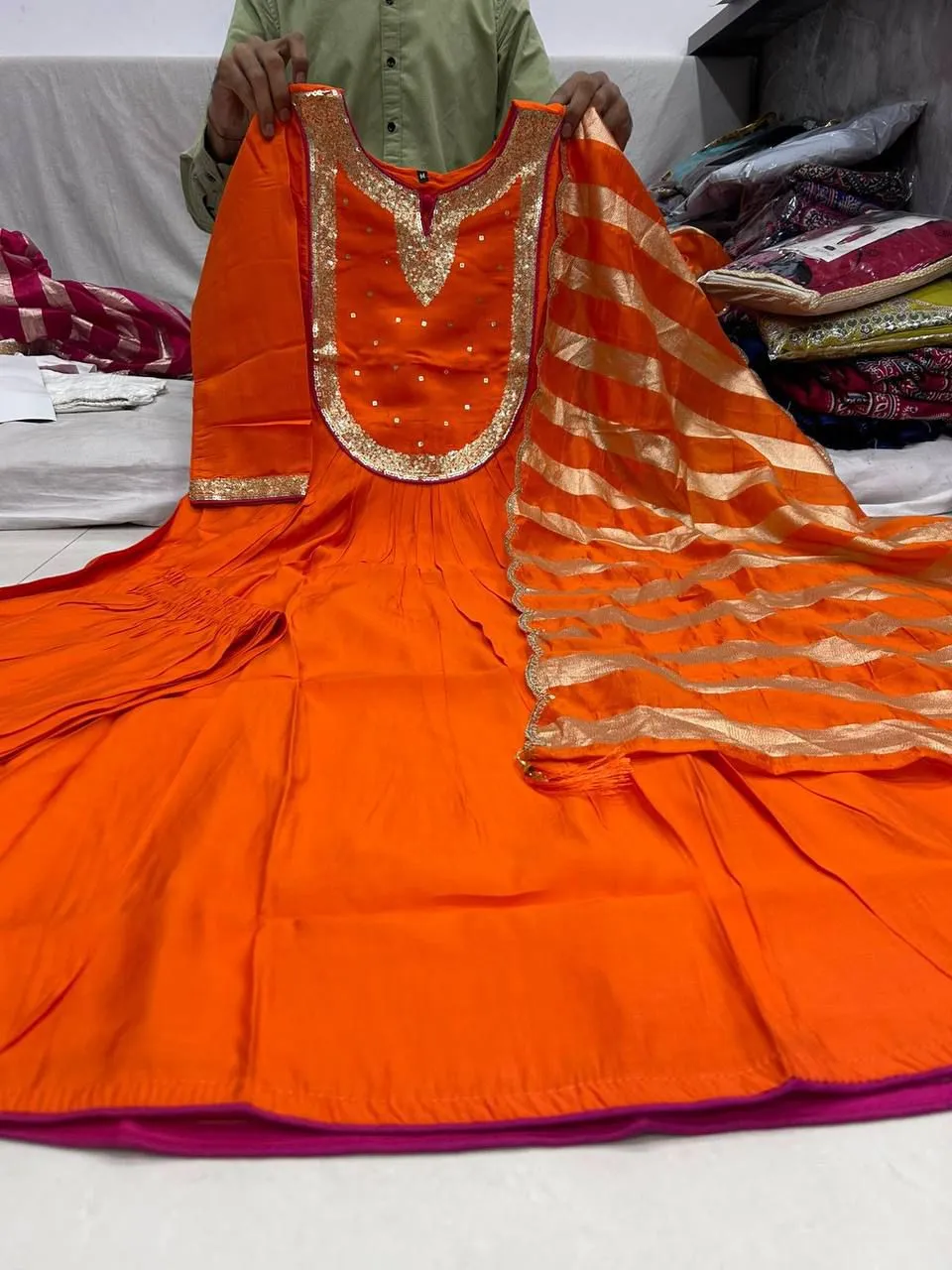 Design Number 1852 3