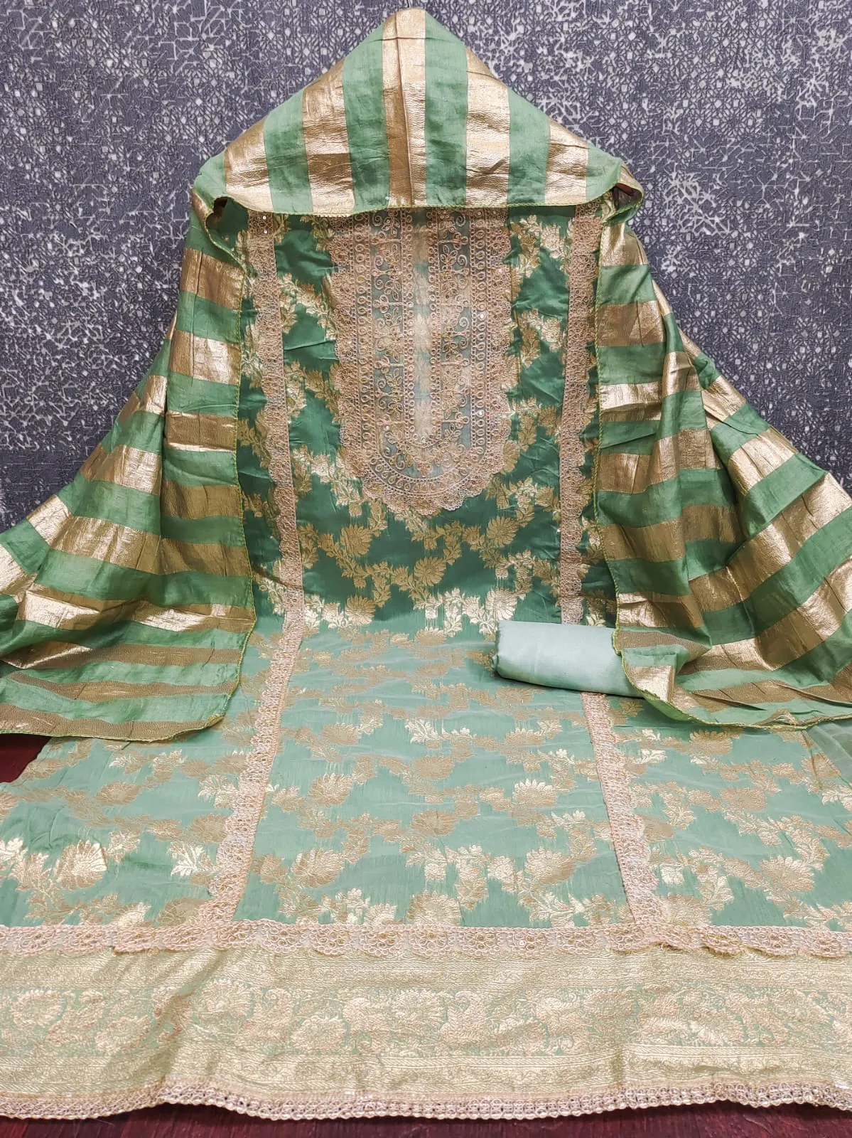 Design Number 2004