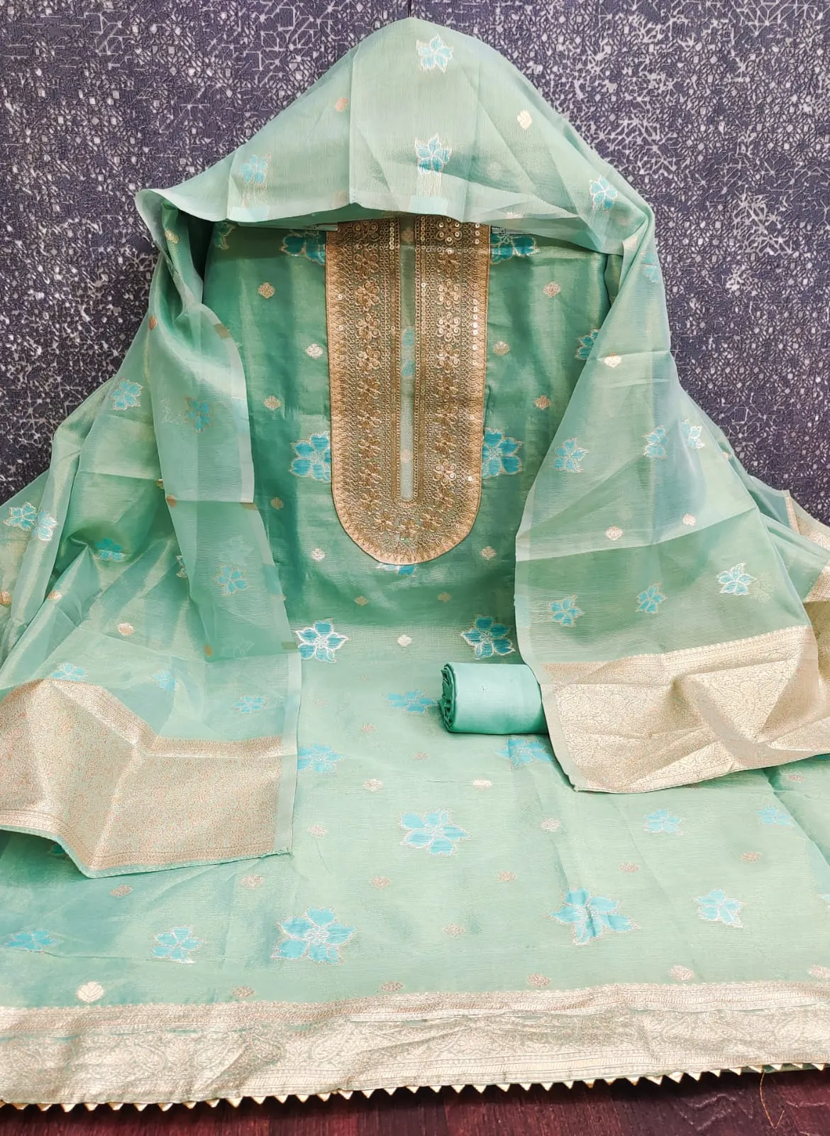 Design Number 2016 2