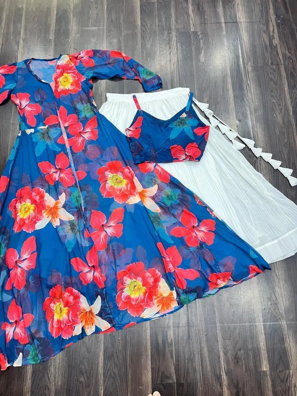 Design Number 2052 - Image 4