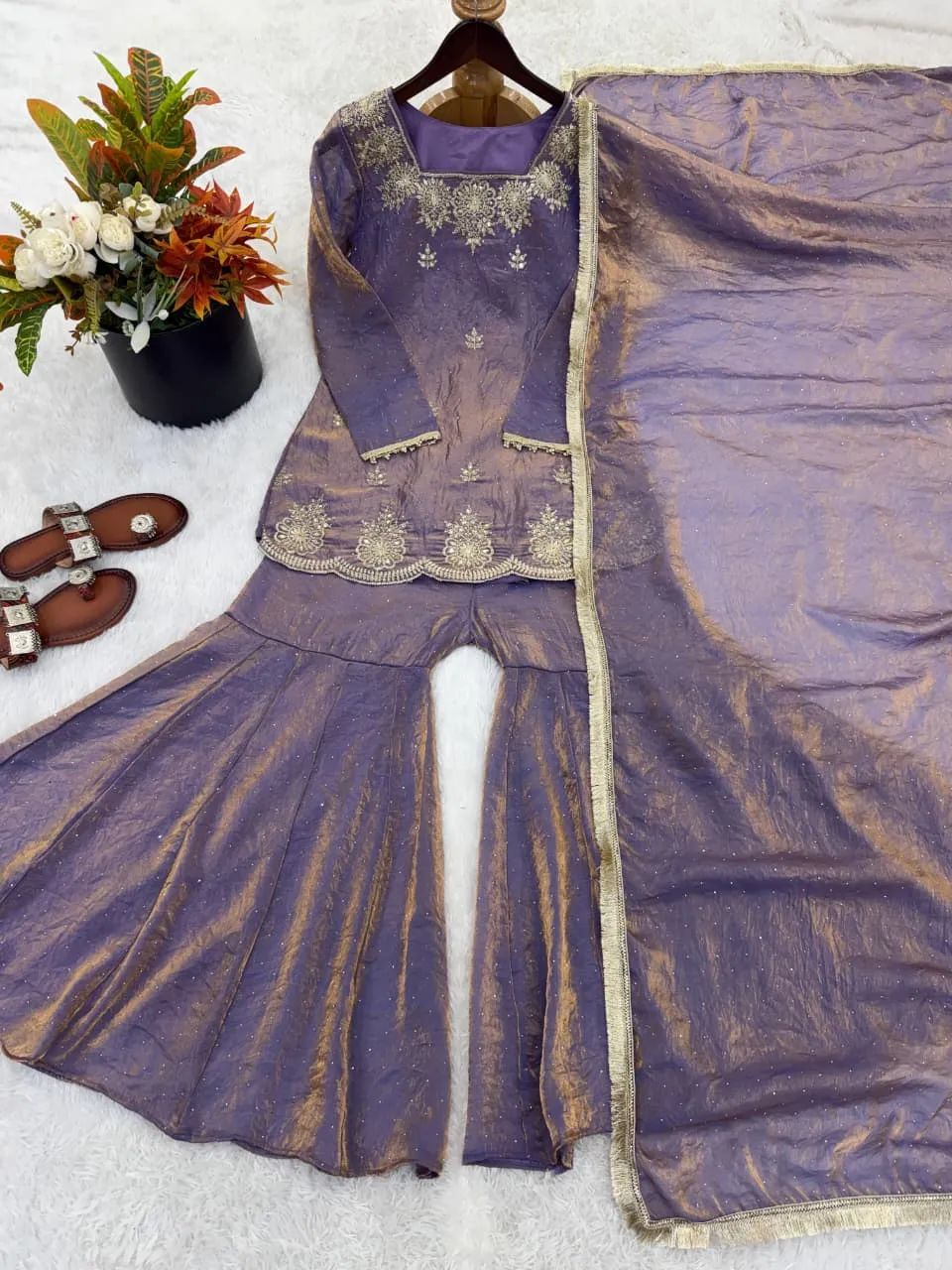 Design Number 2083 2