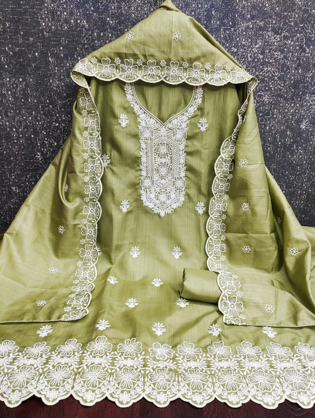 Design Number 2098 2