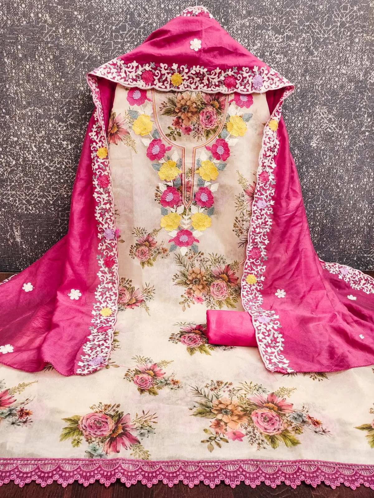 Design Number 2100 4