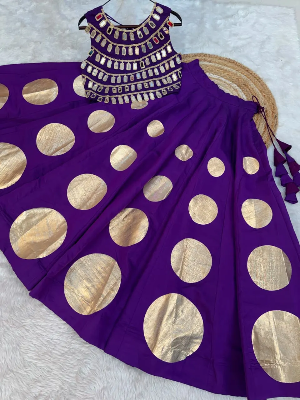 Design Number 2122 3