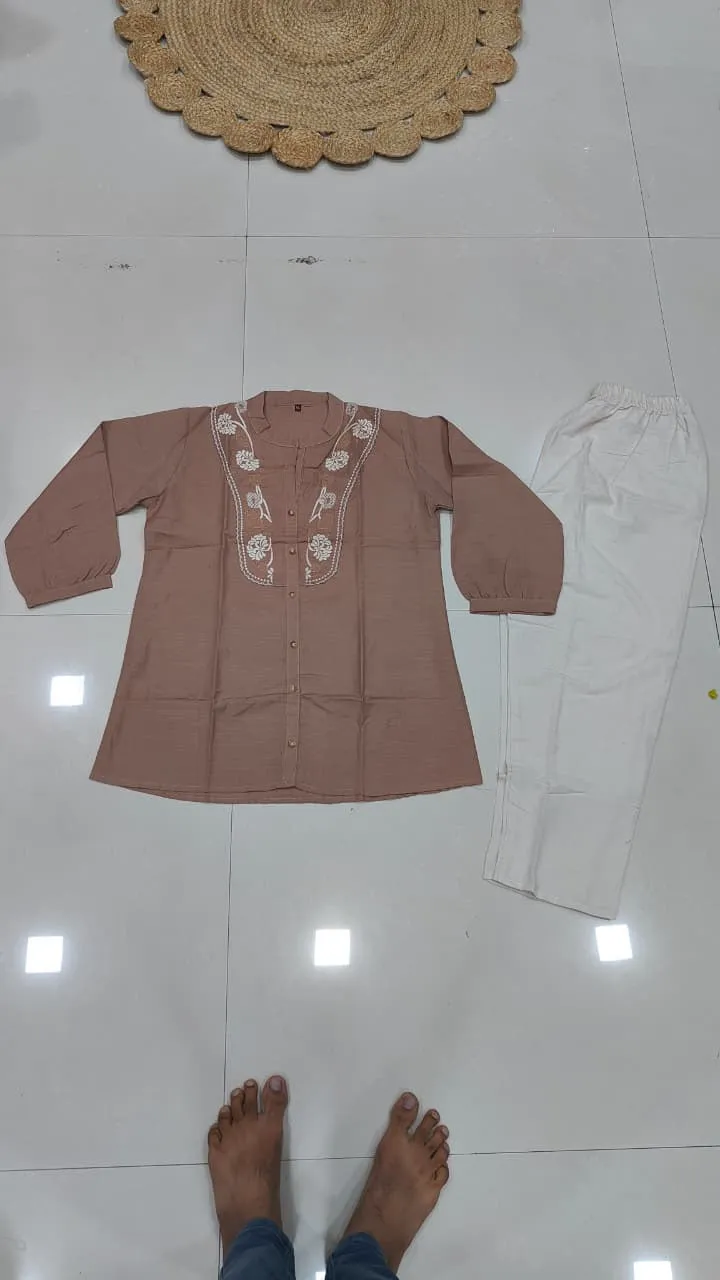 Fvd 7Star Chiku Rayon Slub With Embroidery Work Kurti Pant Set 12