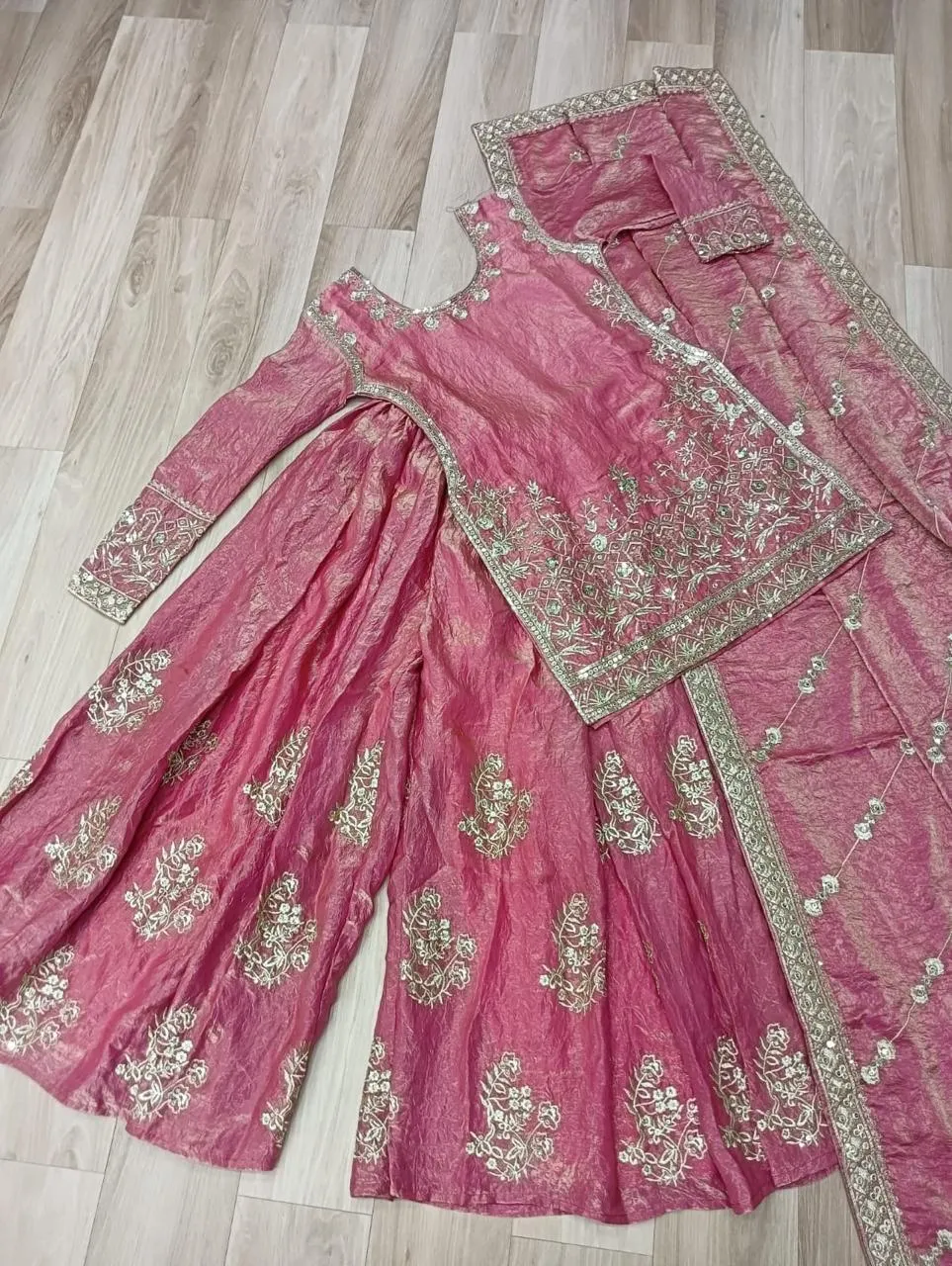 S 2026 Lw 9320 Fendi Crush With Zari &amp; Sequins Embroidered Work Readymade Dress 3