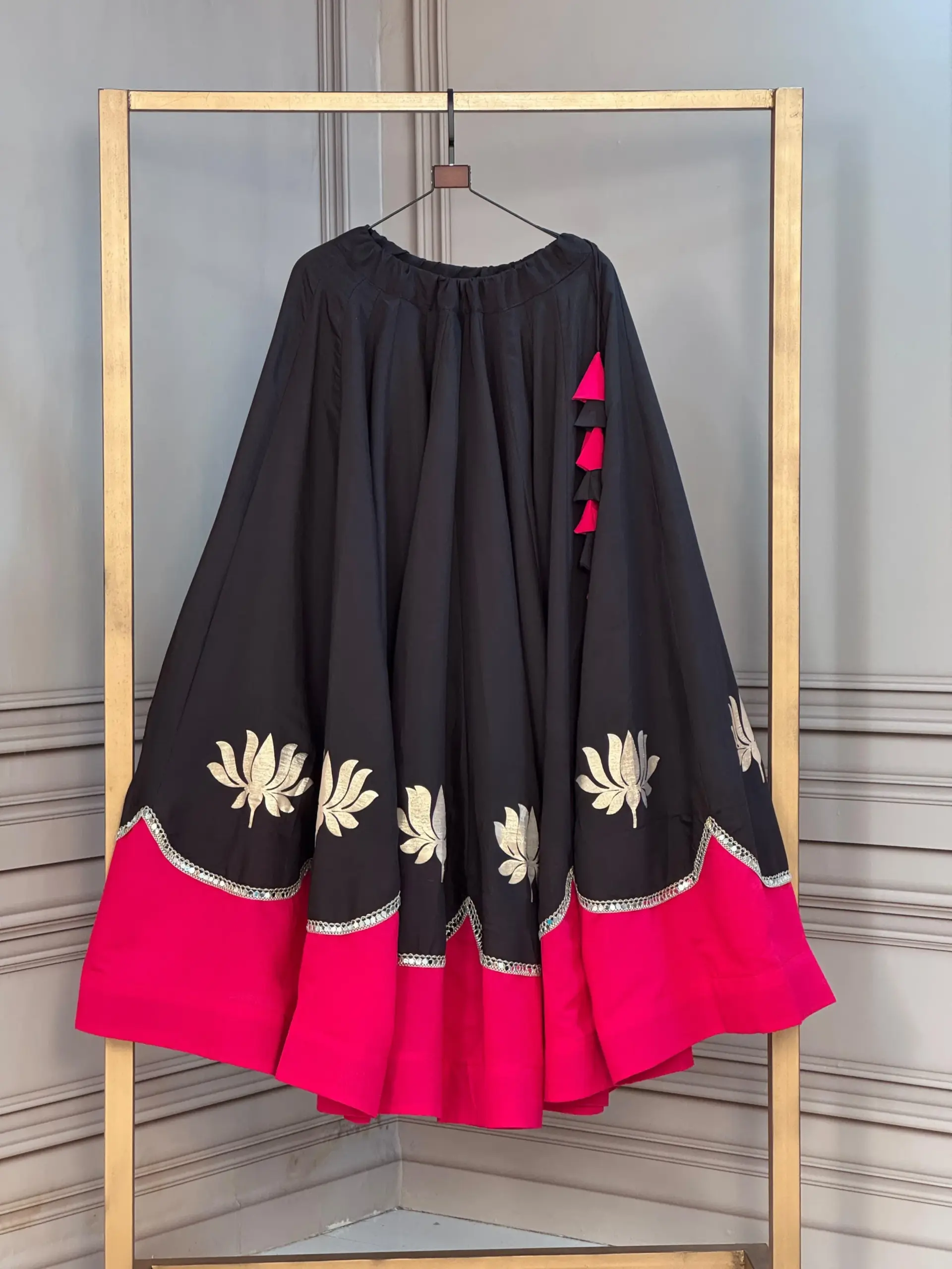 LW 7172 Roman Lehenga Choli 3