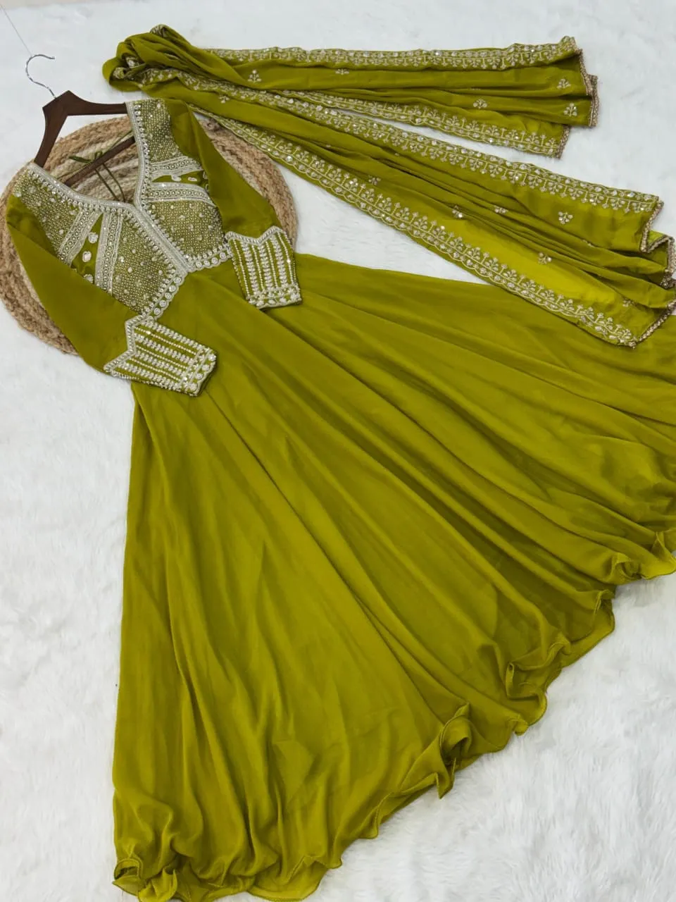 LW 9313 Mehendi Star Georgette Gown 3