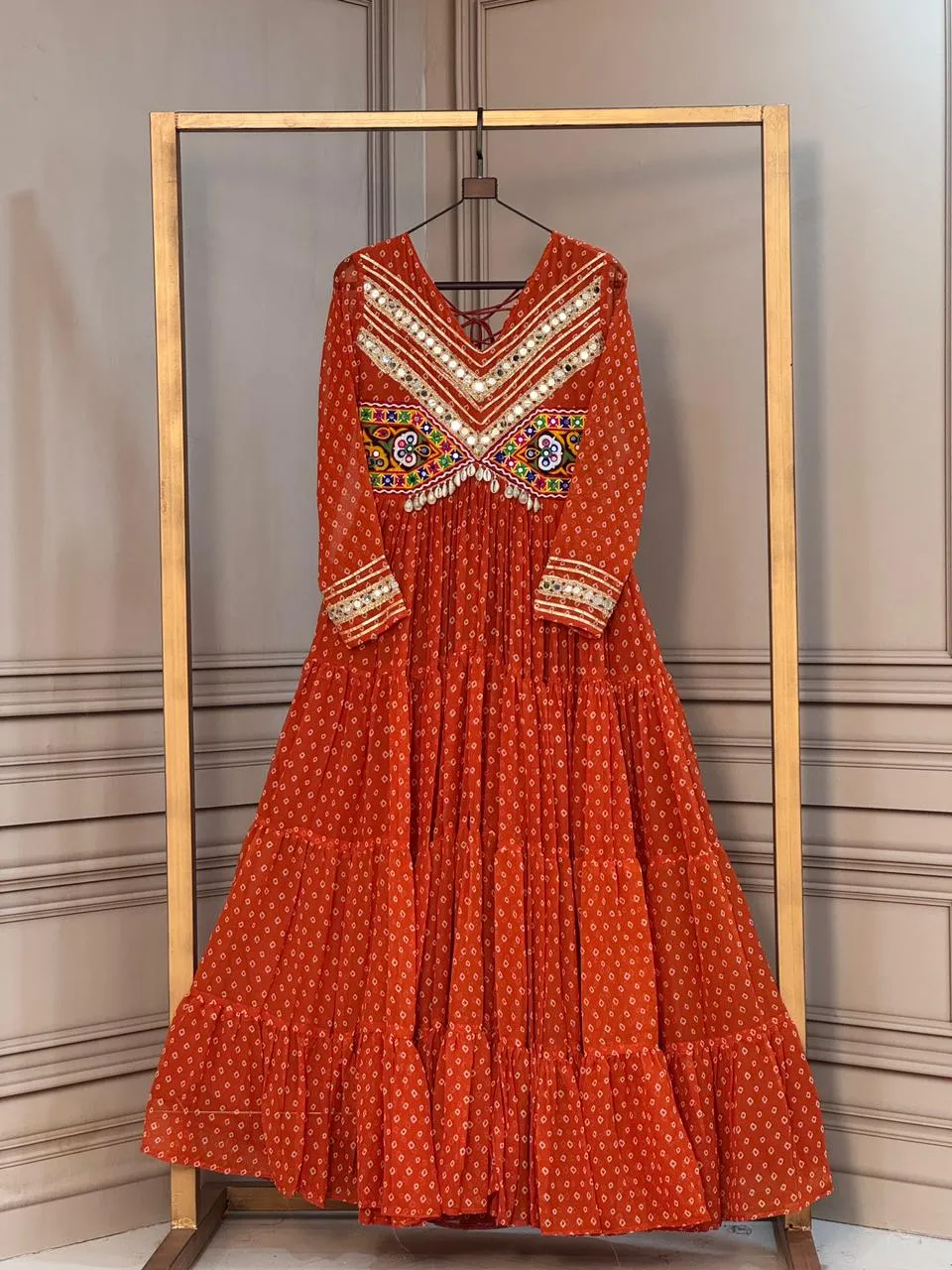 KA 1271 Bandhani Gown 3