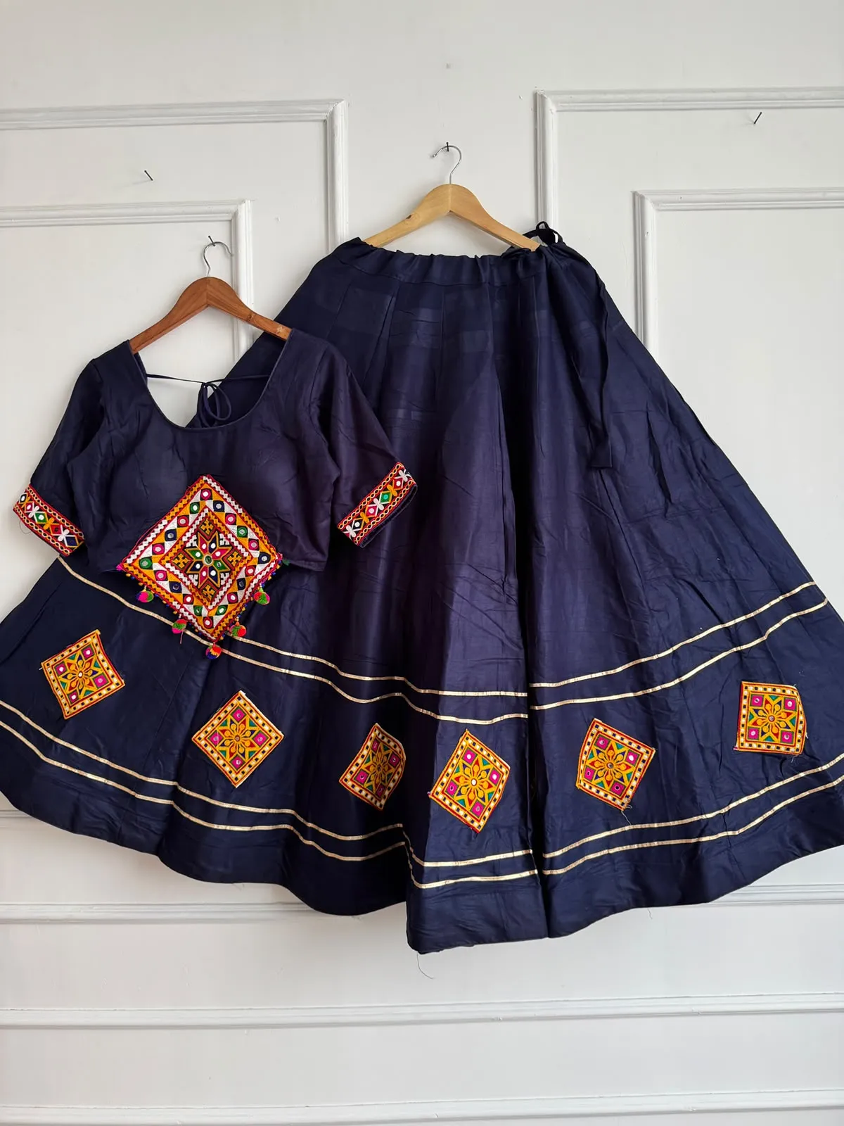 Kutchi Chaniyacholi Reyon Cotton Lehenga Choli 1