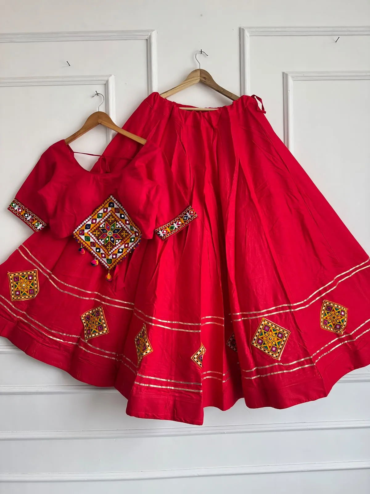 Kutchi Chaniyacholi Reyon Cotton Lehenga Choli 10