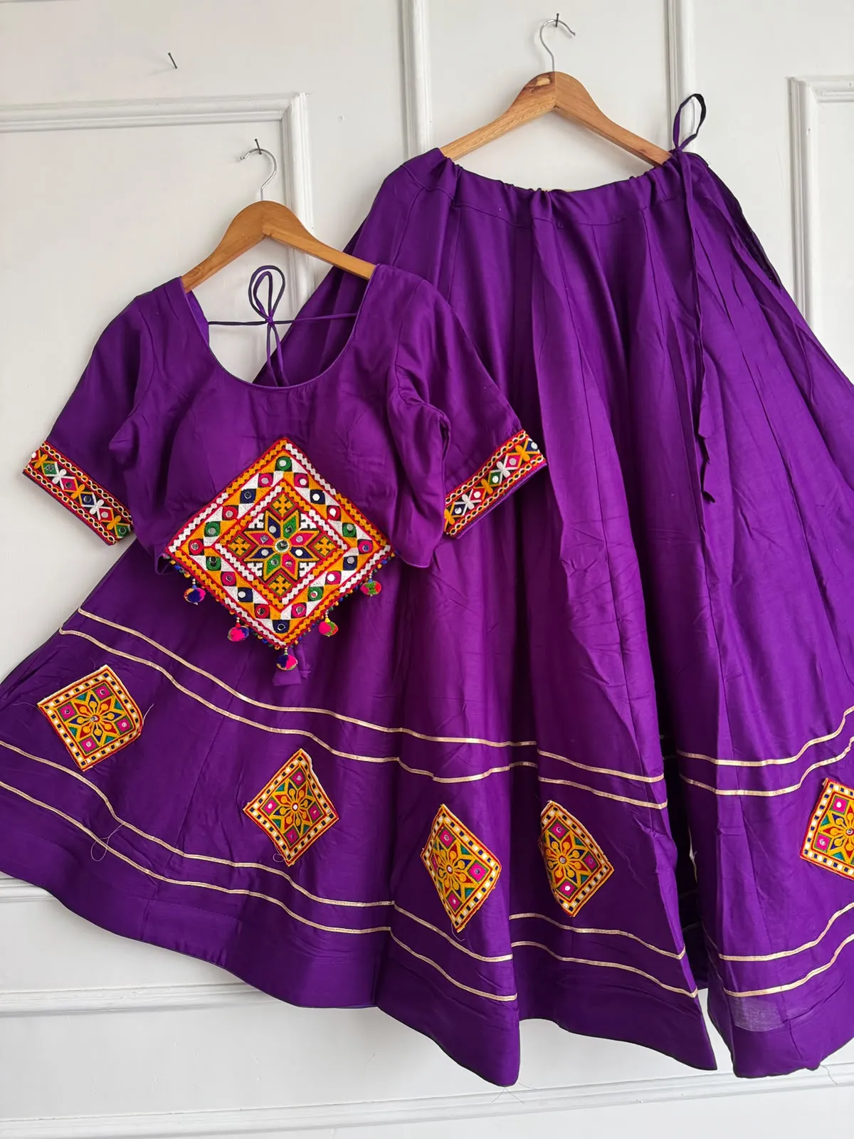 Kutchi Chaniyacholi Reyon Cotton Lehenga Choli 3