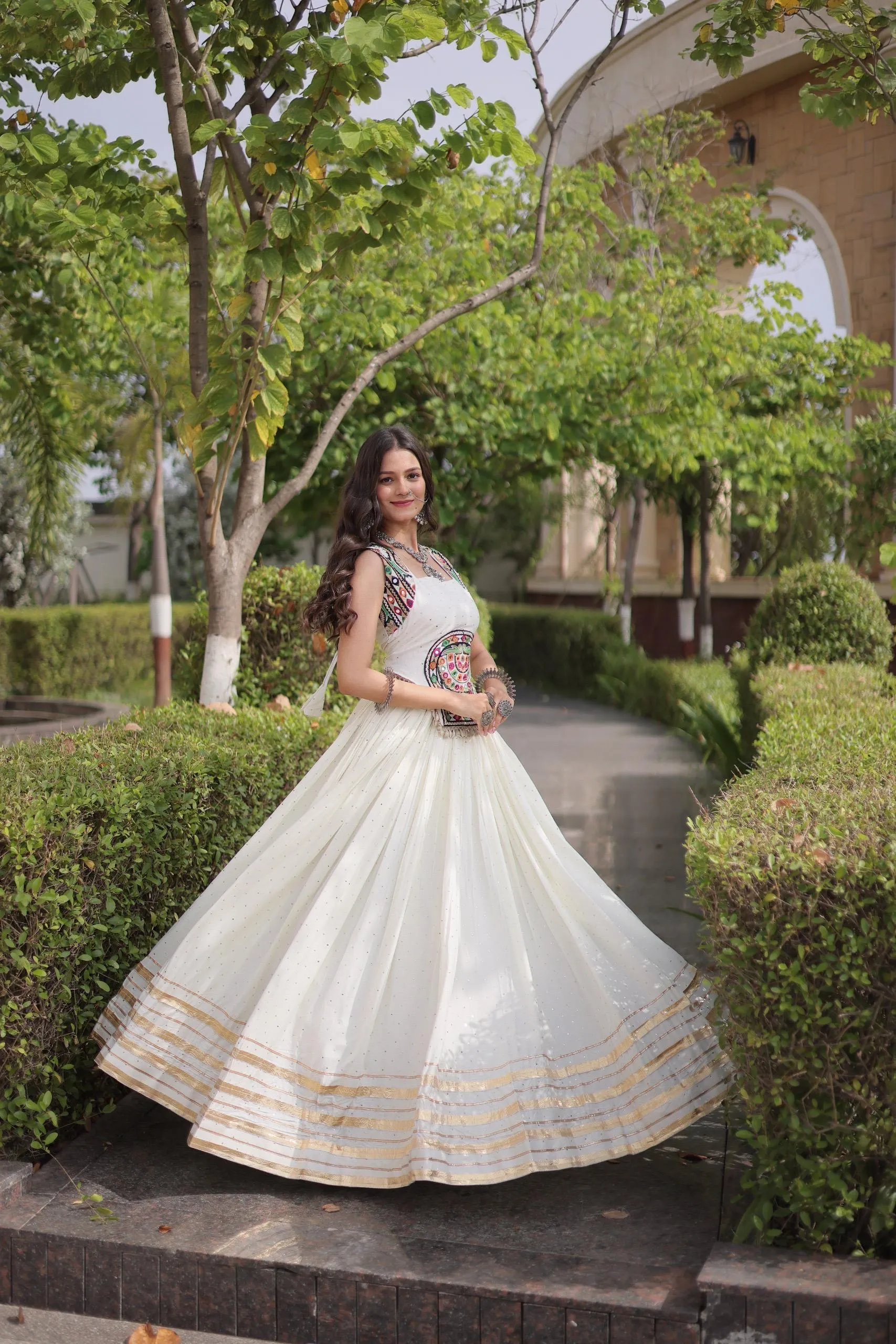 LW 7183 14 Kg Reyon Lehenga Choli 18