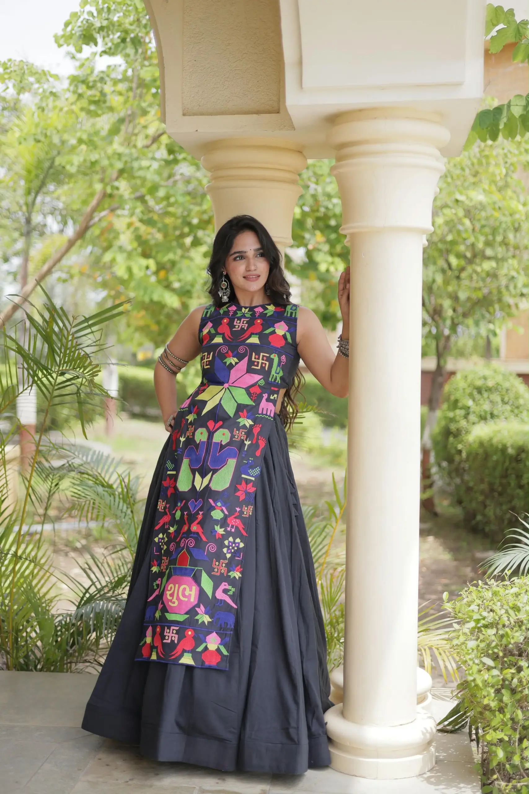 LW 7188 Black Cora Cotton Design 2897 2