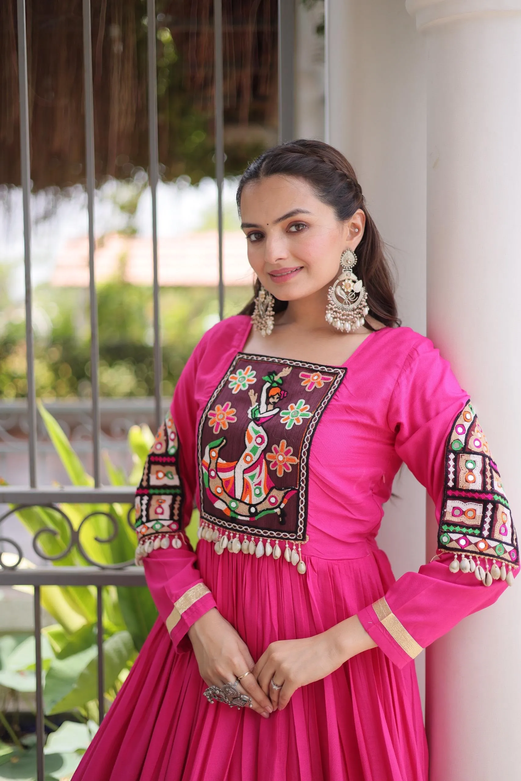 LW 9345 Pink 14 Kg Reyon Gown 1