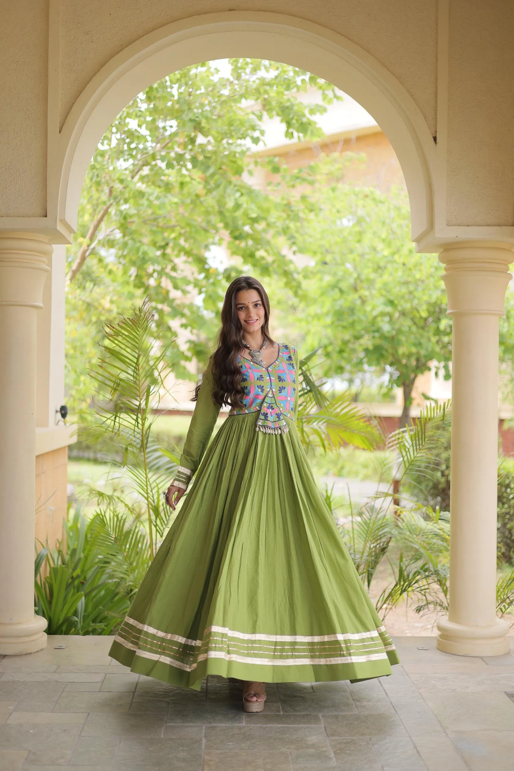 LW 9347 White Kora Cotton Gown Design 2