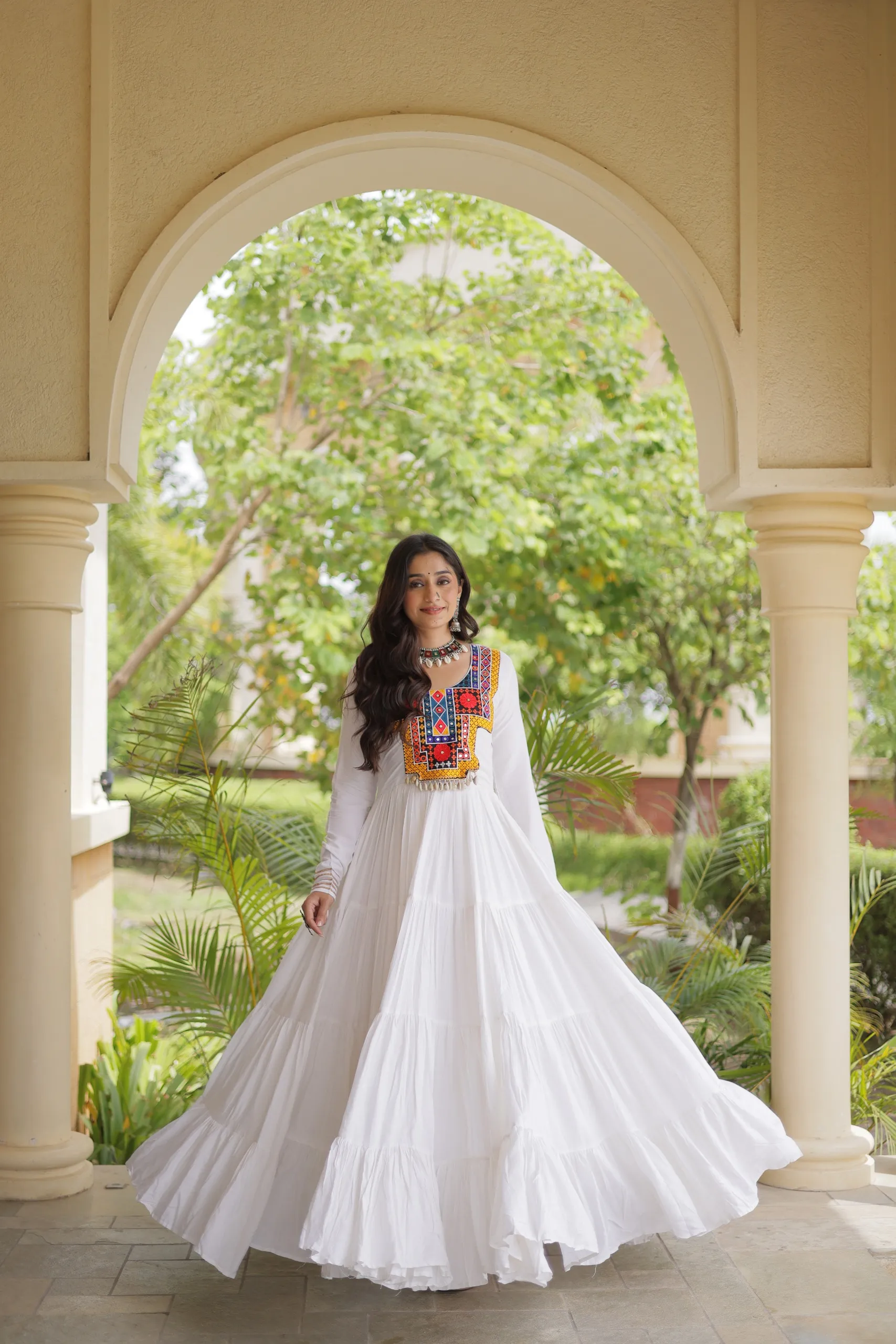 LW 9352 Wine 14 Kg Reyon Gown Design 2861 3