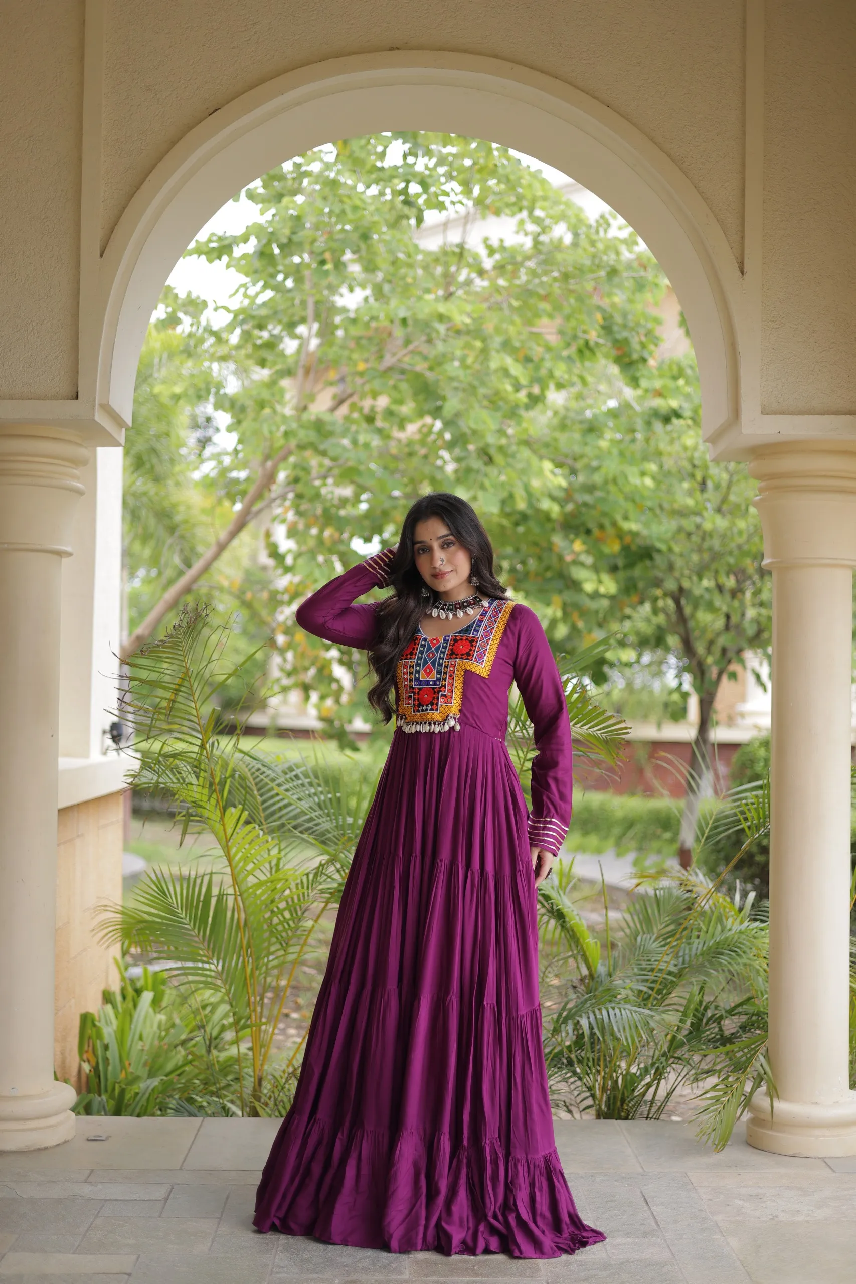 LW 9352 Wine 14 Kg Reyon Gown Design 2861 4